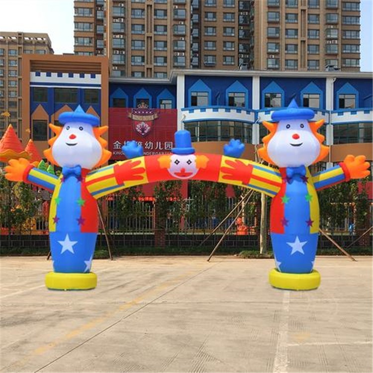 漳浦卡通人造型拱门